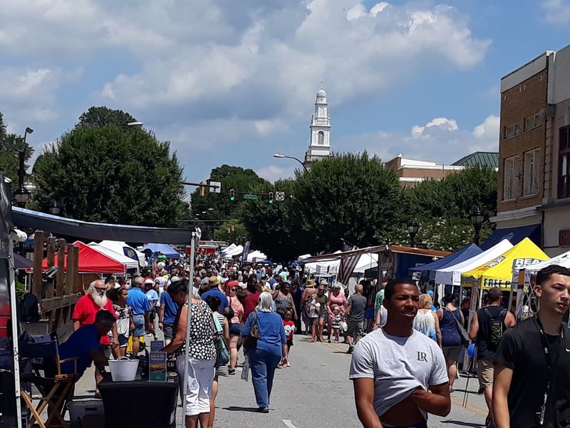 A Free Festival Built Around A Very Specific Berry Obsession