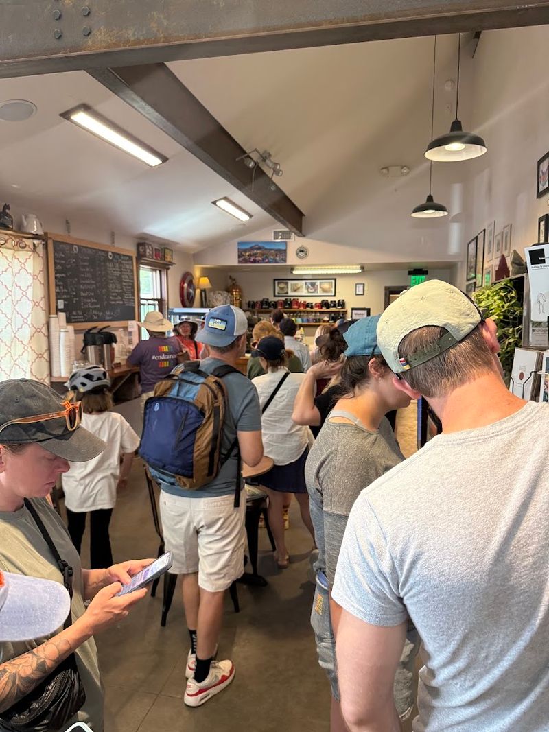 9 Colorado Coffee Shops Where The Scenery Is Just As Memorable As The Coffee - Decor Hint Rumors Coffee And Tea House