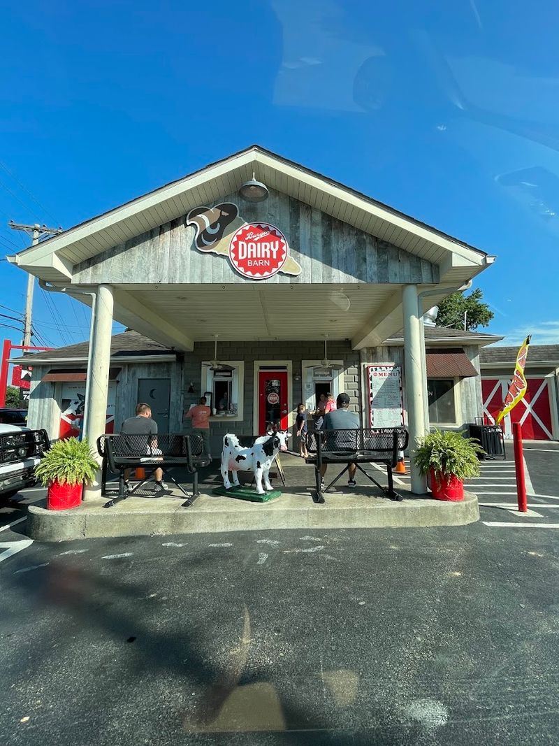 Burgin Dairy Barn, Burgin