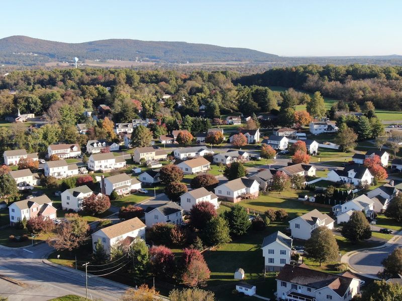 Pack Light For A Low-Key Getaway In These 10 Calm Maryland Towns - Decor Hint Thurmont