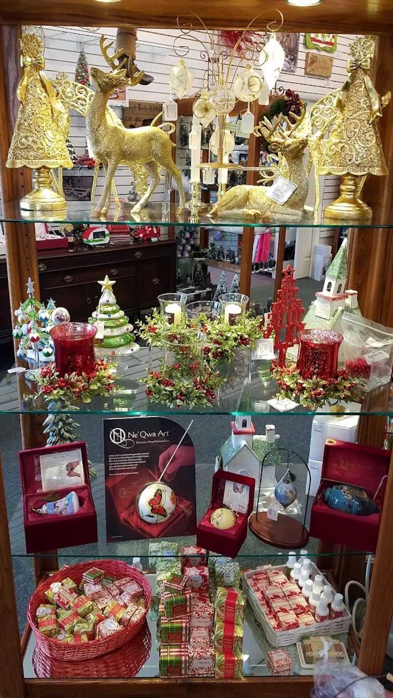 This Georgia Spot Celebrates Christmas 365 Days A Year And It's Absolutely Magical - Decor Hint A Store That Proves Christmas Joy Is Not Just For December But For Every Single Day