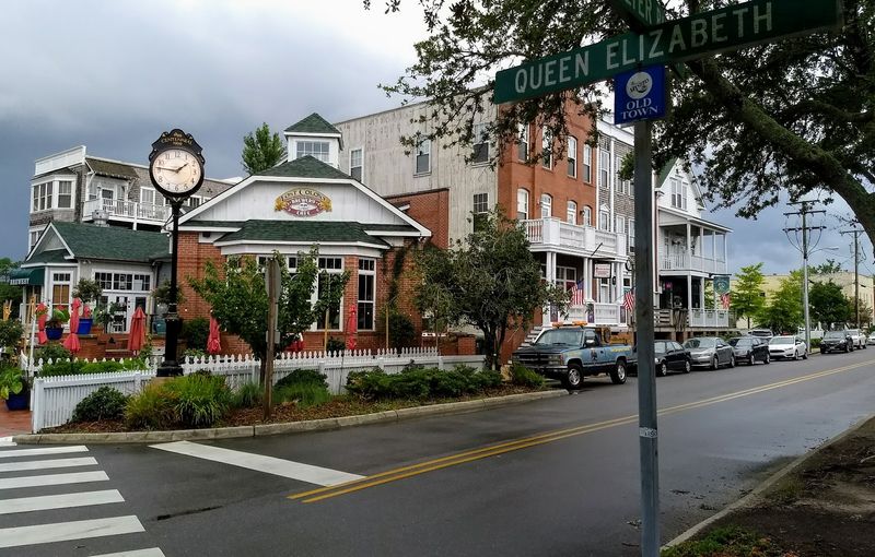 Manteo