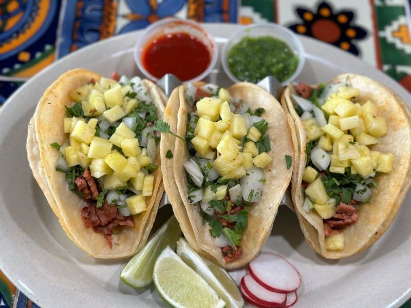 Mi Ranchito Express, New London