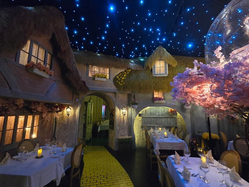 Cava Restaurant Roof Garden, Southington