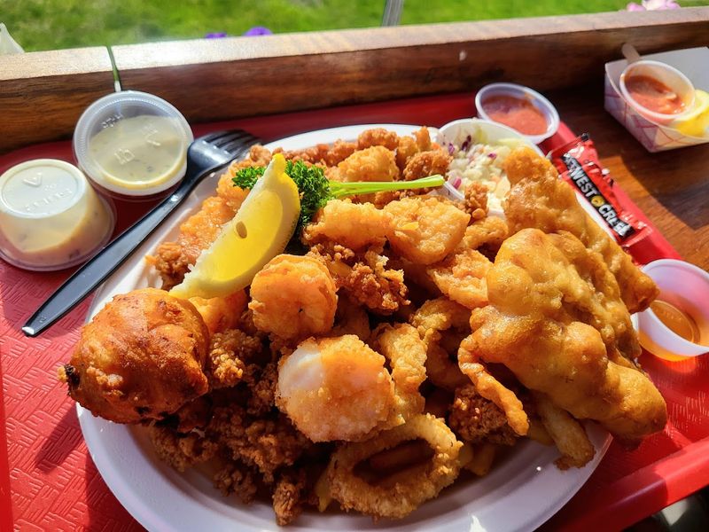 Flo's Clam Shack