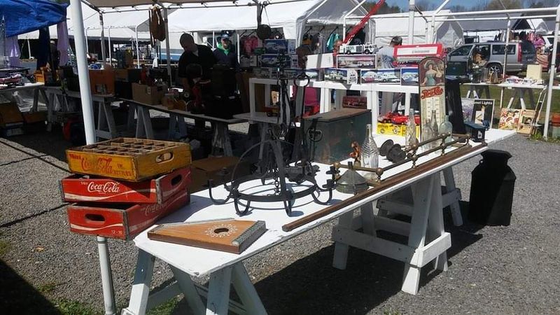 A Weekend Market With Old-School Charm