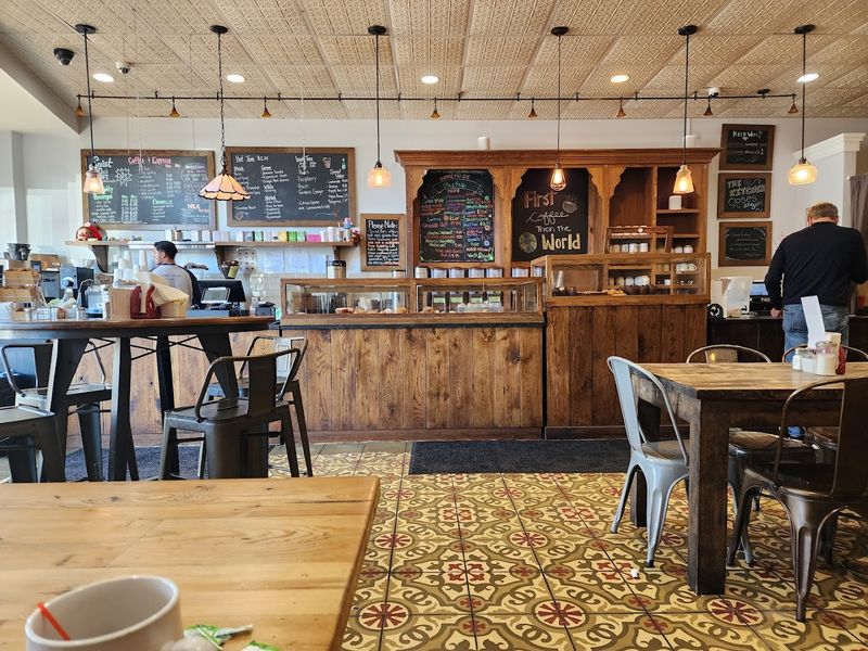 Sweet Pea's Café