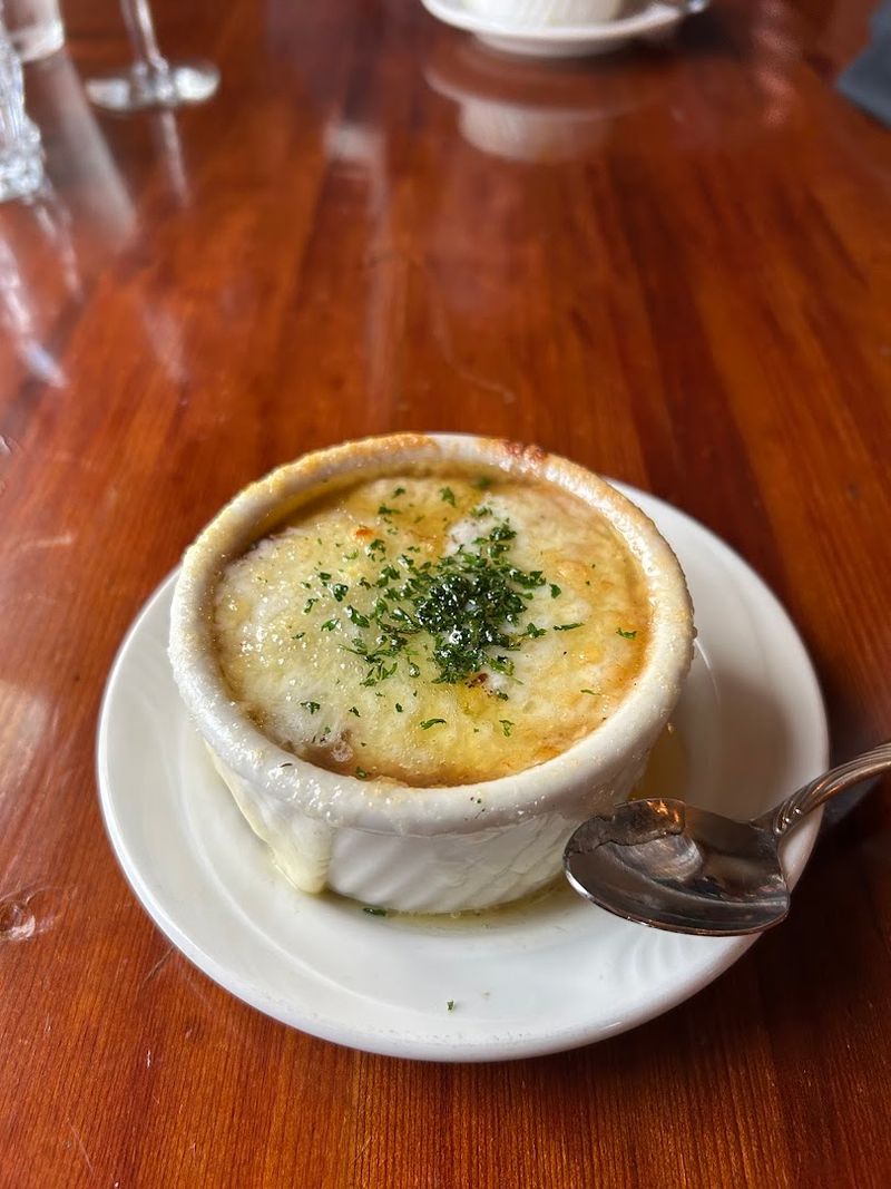 This Missouri Restaurant Is A Go-To Spot For German Specialties In A Historic Setting - Decor Hint Vintage Käse Spaetzle Delivers Pure German Comfort