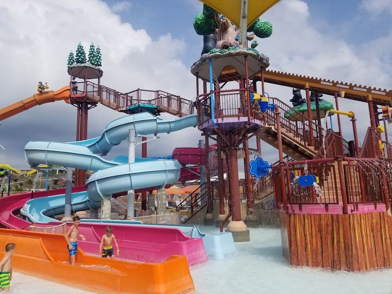 This Huge Tennessee Waterpark Is A Summer Dream Come True - Decor Hint Planning Your Visit For Maximum Fun