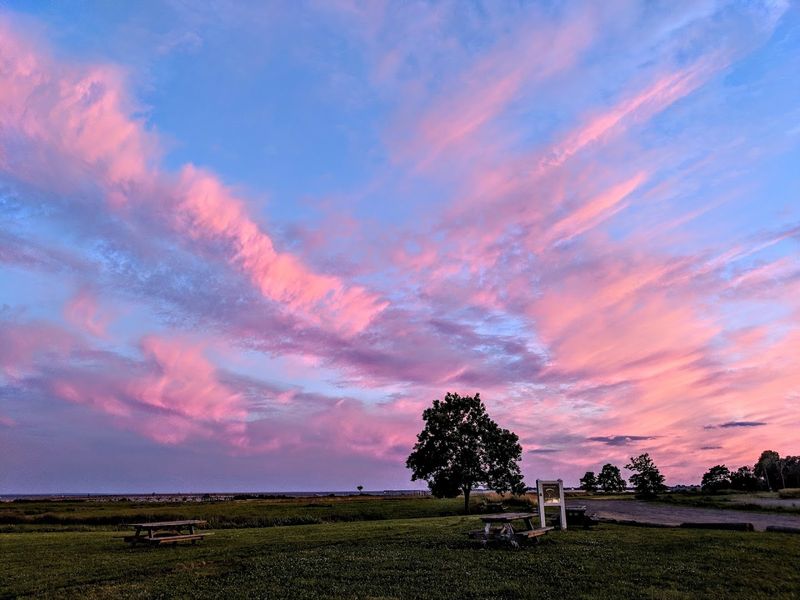 This Connecticut State Park Has One Of The Most Scenic Beach Walks On The Coast - Decor Hint Sunsets That Hit Differently