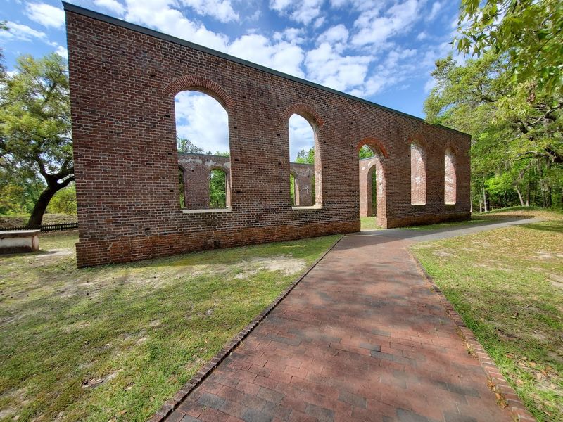 This Abandoned North Carolina Colonial Town Still Has Ruins You Can Walk Through - Decor Hint Walking The Grounds Feels Like Moving Through Two Eras At Once