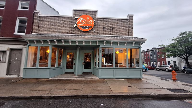 Zella's Pizzeria