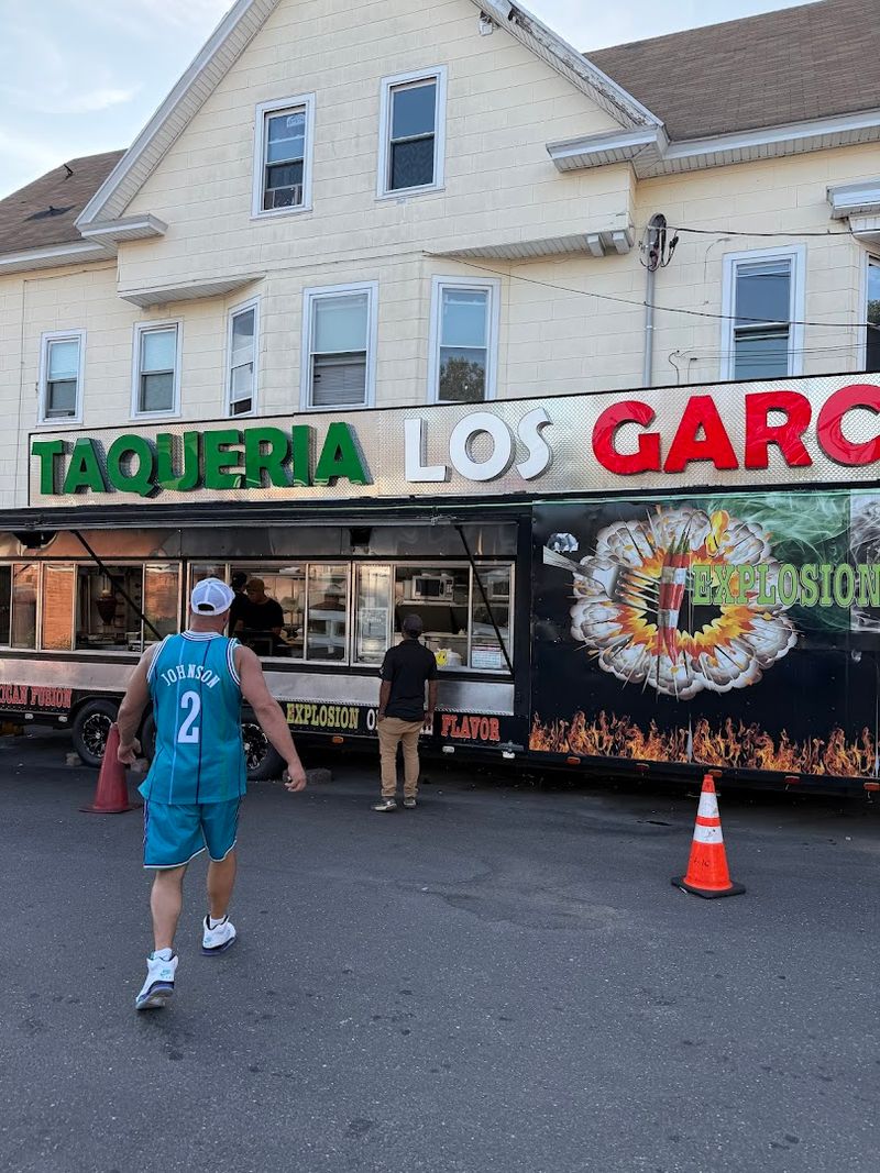 This Connecticut Restaurant Is A Must-Try For Taco Lovers Across The State - Decor Hint The Atmosphere Feels Alive And Welcoming