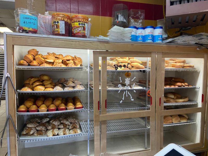 Breakfast Sandwiches That Hit Before 8 AM