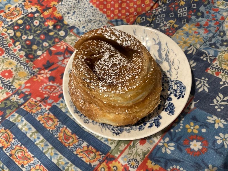The Tiny Louisville, Kentucky Bakery That Sells Out By 10 AM Every Saturday Morning - Decor Hint The Chocolate Pastry That Vanishes In Seconds