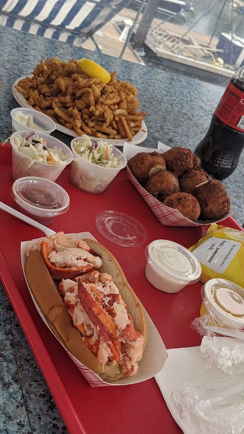 The Lobster Roll Situation