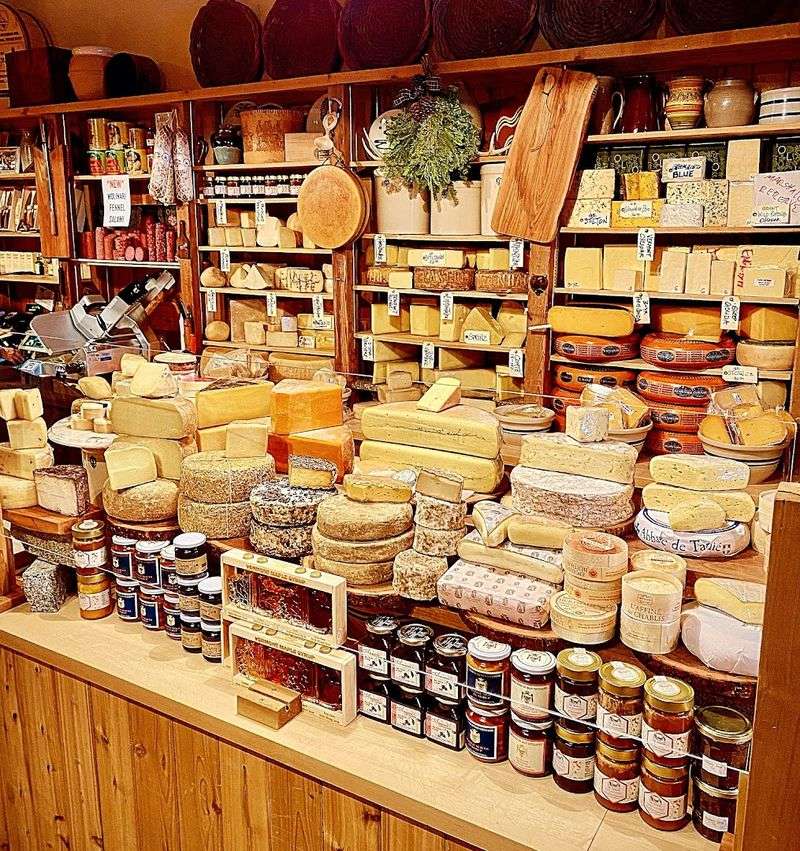 10 Connecticut Cheese Shops Locals Keep Coming Back To - Decor Hint Darien Cheese & Fine Foods, Darien