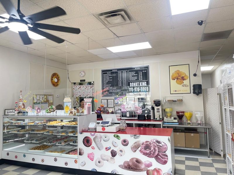 A Menu That Goes Beyond Donuts
