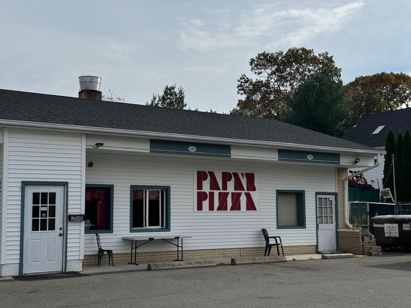 Papa's Pizza, Milford