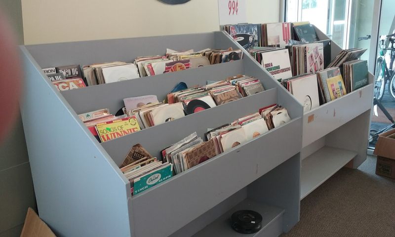 People Travel From All Over Nebraska To Search For Hidden Deals At This Massive Thrift Store - Decor Hint Books, Craft Supplies, And Electronics Are Hidden Among The Shelves