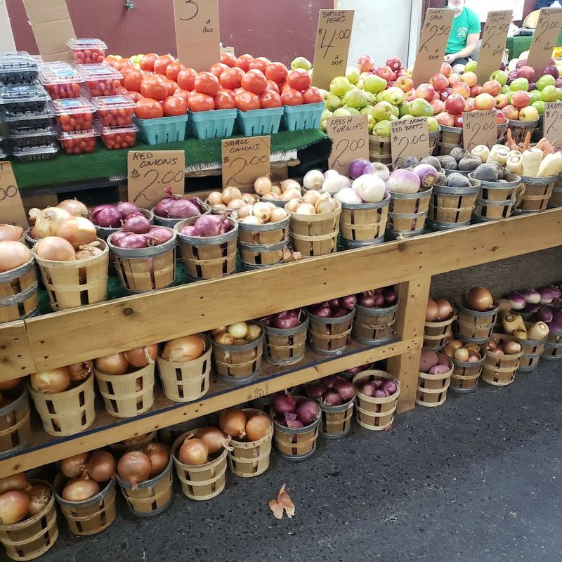The Haggling Culture That Makes Shopping Here An Experience