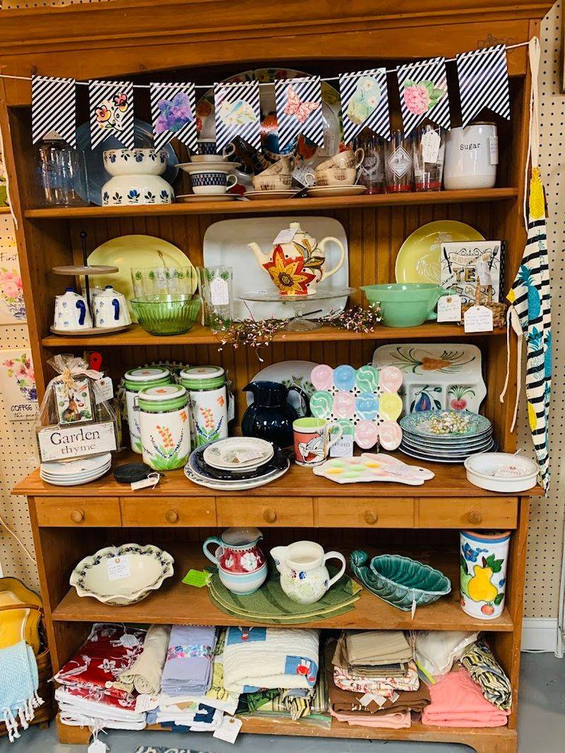 Vintage Collectibles That Serious Collectors Respect