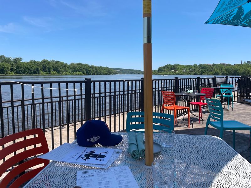 Tate's, Middletown