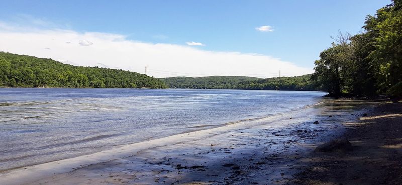 These Peaceful Connecticut Loop Trails Feel Like A Hidden Woodland Escape - Decor Hint Pond Views Along The Northern Loop