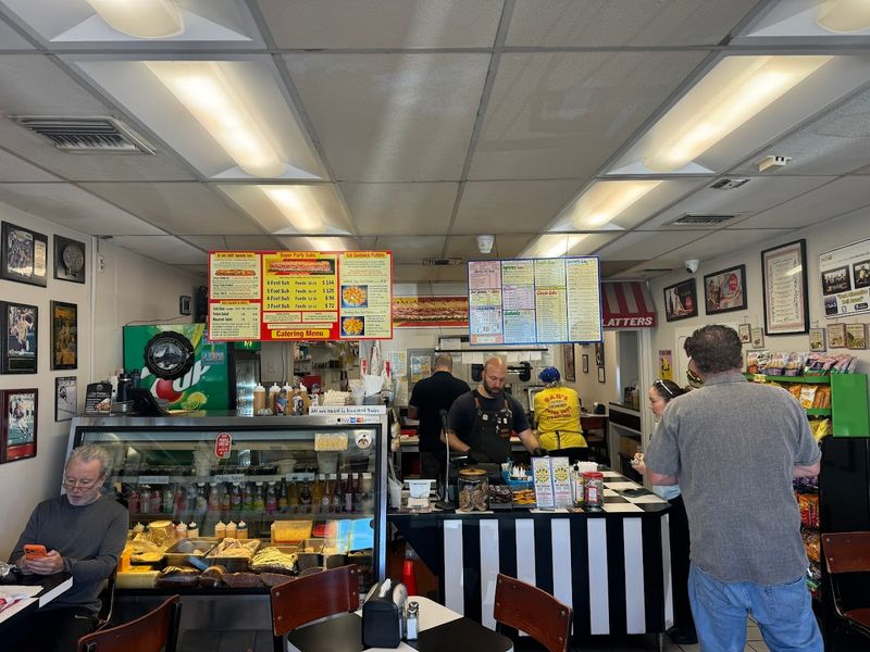 Dan's Super Subs, Woodland Hills