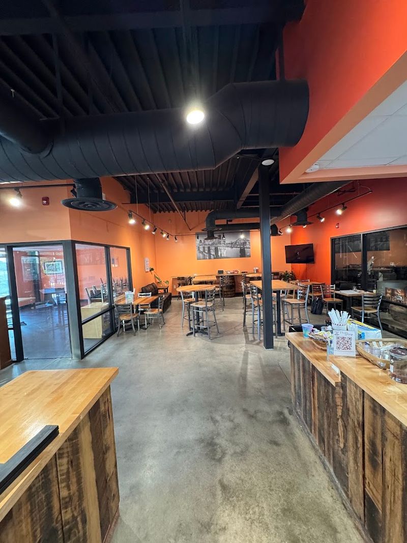 13 Louisville, Kentucky Coffee Shops Where Locals Choose To Spend Their Mornings - Decor Hint Brew & Sip Express