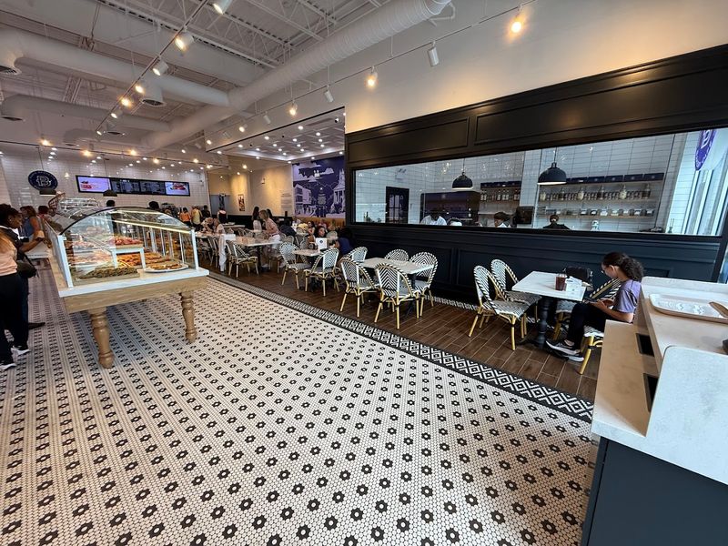 Paris Baguette