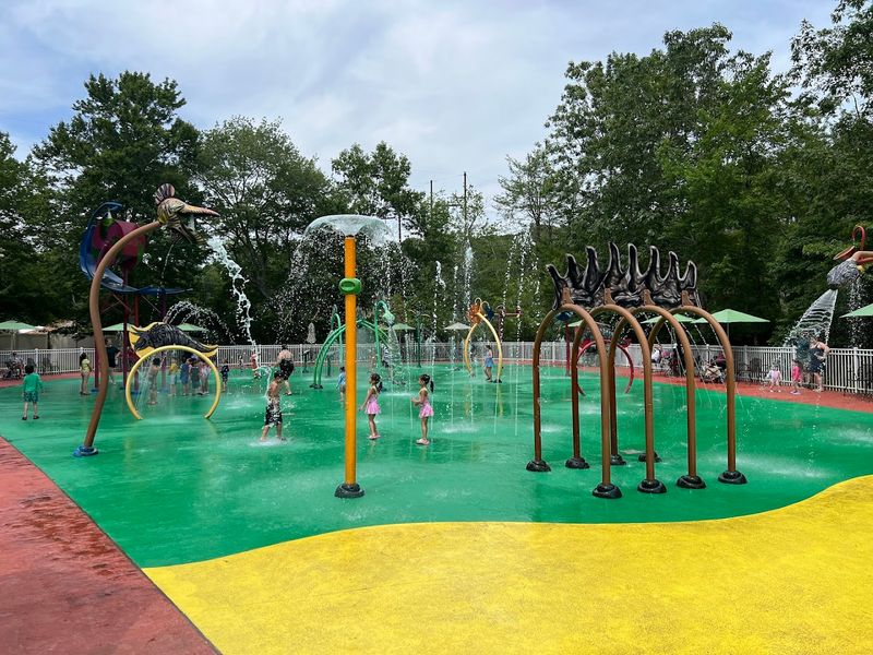 The Dinosaur Place Splash Pad, Montville