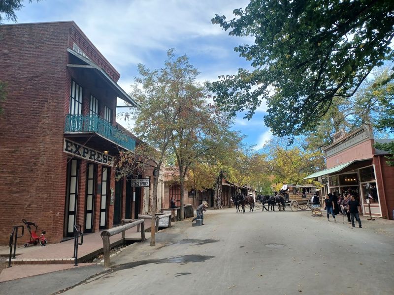 12 California Day Trips That Feel Like Mini Vacations Without Passing $50 - Decor Hint Columbia State Historic Park, Columbia