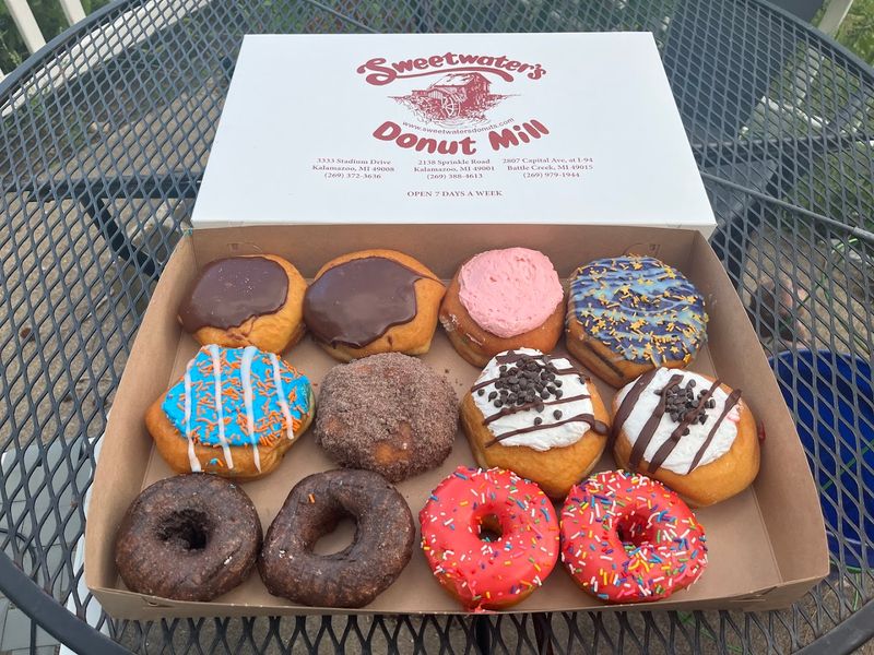 Sweetwater's Donut Mill, Kalamazoo