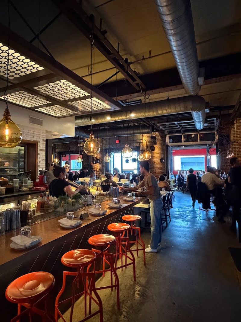 Bestia, Los Angeles