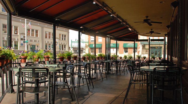 10 Nebraska Cheeseburgers So Tasty You'll Be Craving Them For Days - Decor Hint Lazlo's Brewery & Grill