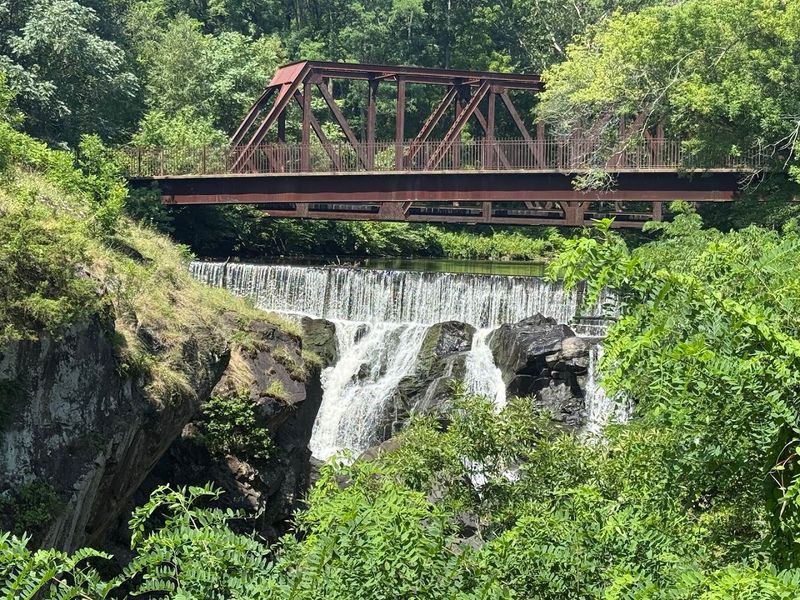 9 Connecticut Rivers Worth Visiting For A Peaceful Summer Escape - Decor Hint Uncas Leap Heritage Park, Norwich