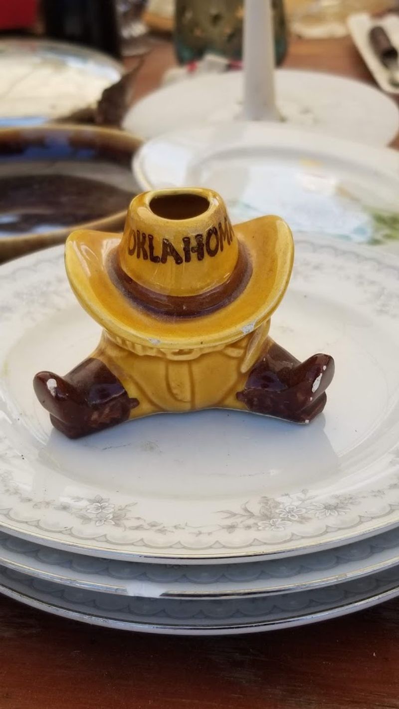 Pottery And Ceramic Pieces