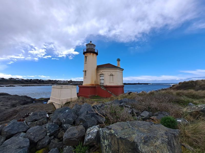These 17 Family Adventures Make Oregon's State Parks Even More Fun - Decor Hint Bullards Beach State Park