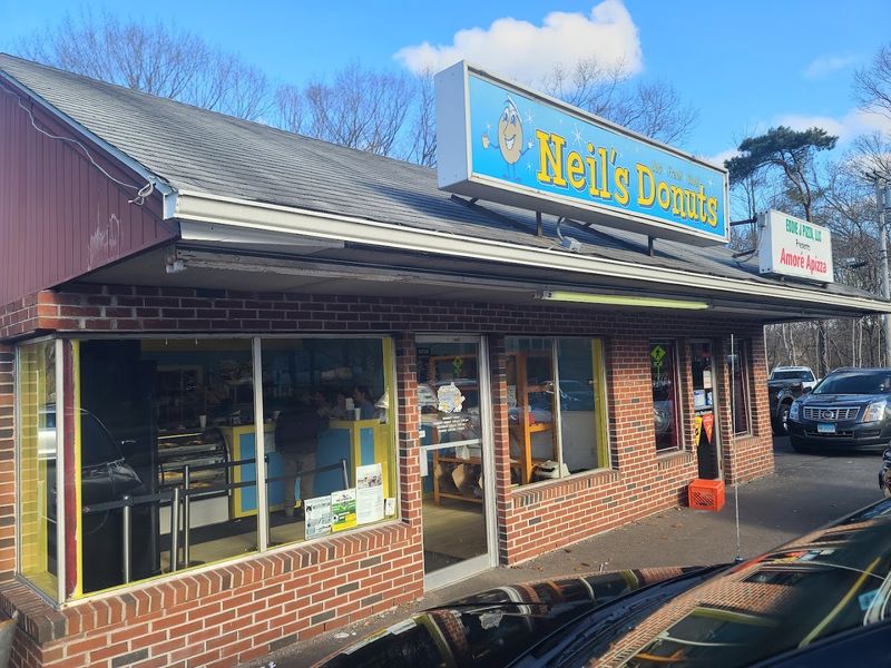 Neil's Donuts And Bake Shop, Wallingford