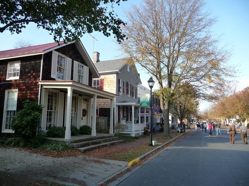 Pack Light For A Low-Key Getaway In These 10 Calm Maryland Towns - Decor Hint Easton