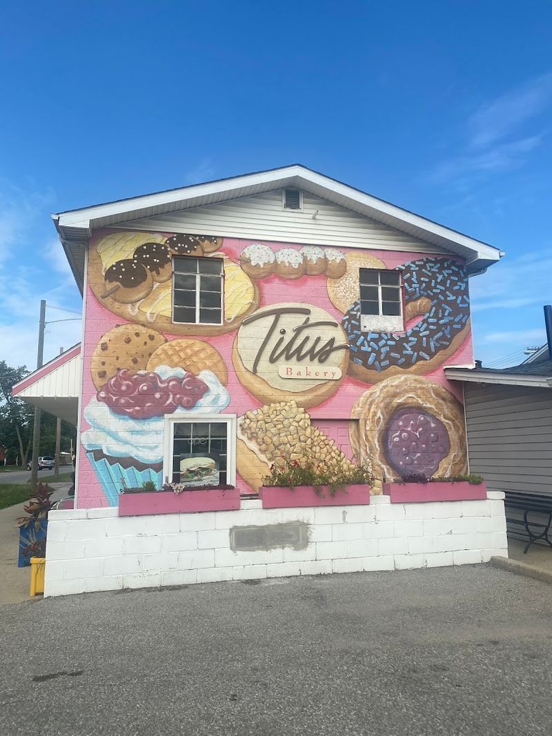 14 Indiana Bakeries That Locals Keep Recommending Again And Again - Decor Hint Titus Bakery