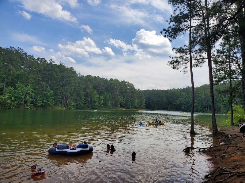 15 Amazing Georgia Summer Day Trips That Are Big On Fun And Easy On The Budget - Decor Hint Red Top Mountain State Park