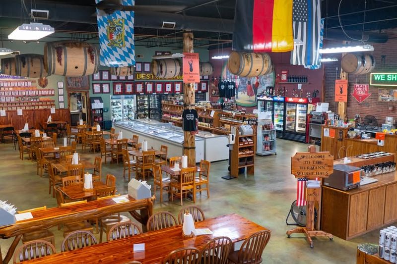 12 Missouri Restaurants Known For Their Distinctive Atmosphere And Menu - Decor Hint Hermann Wurst Haus