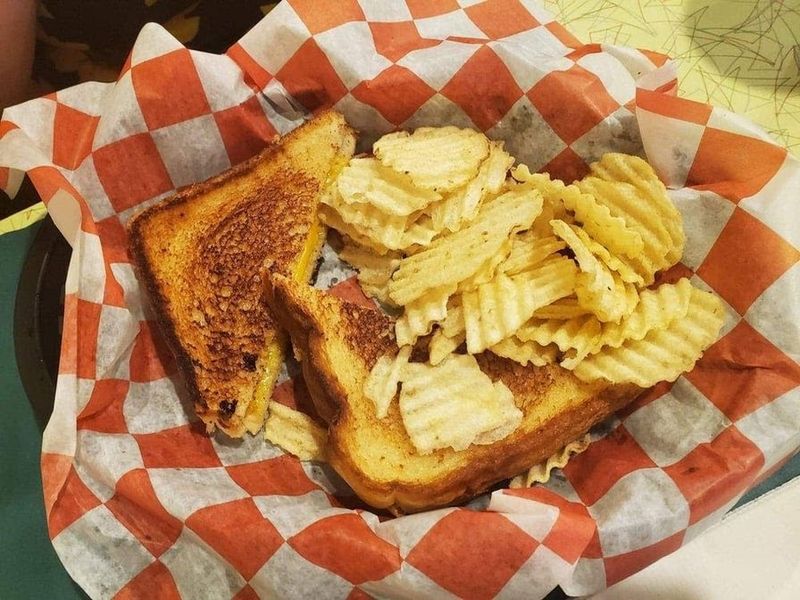 Country Ham And Comfort Sides Done Right