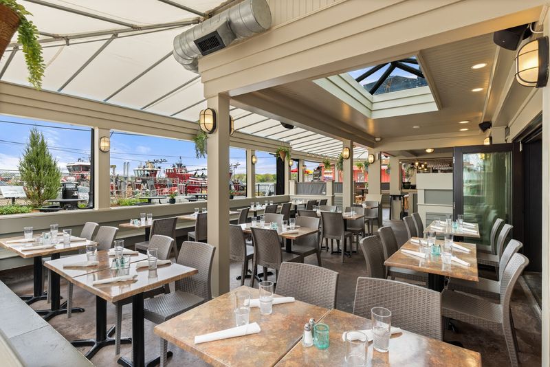 Water View Grill, Portsmouth