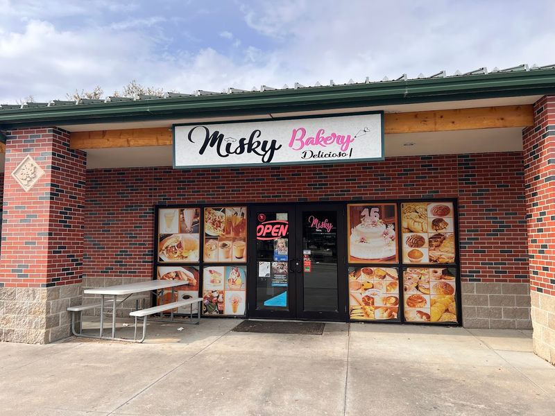 Lincoln Locals Get A Sweet Spot With Real Neighborhood Bakery Appeal