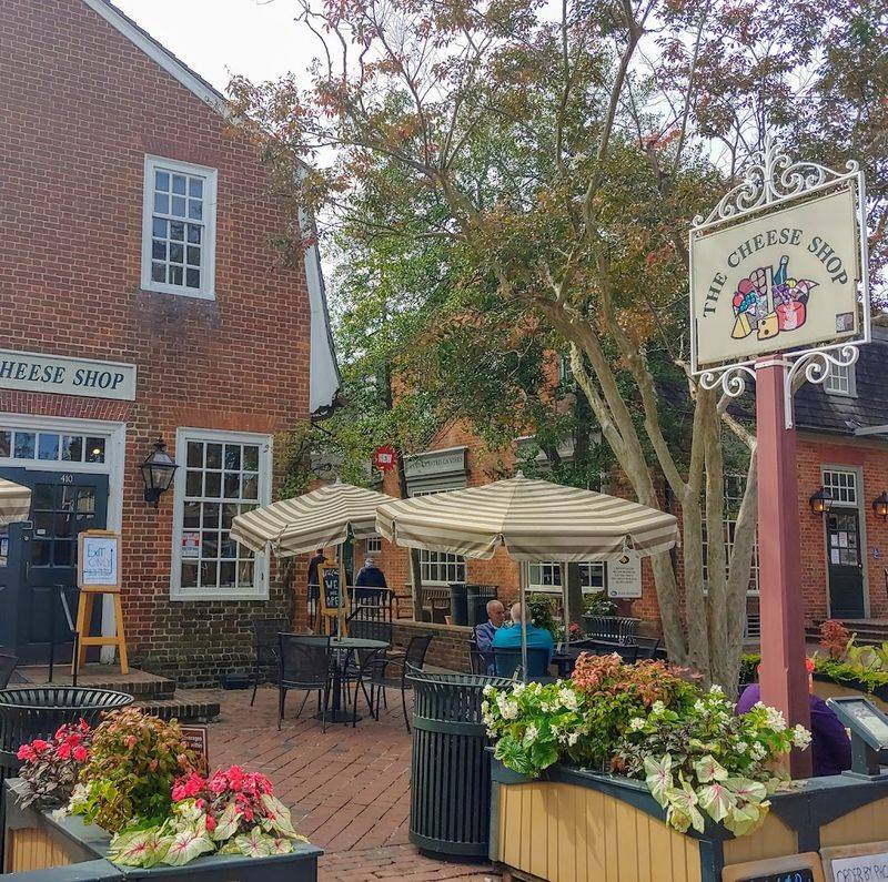 Why This Place Has Stayed Around Since 1971
