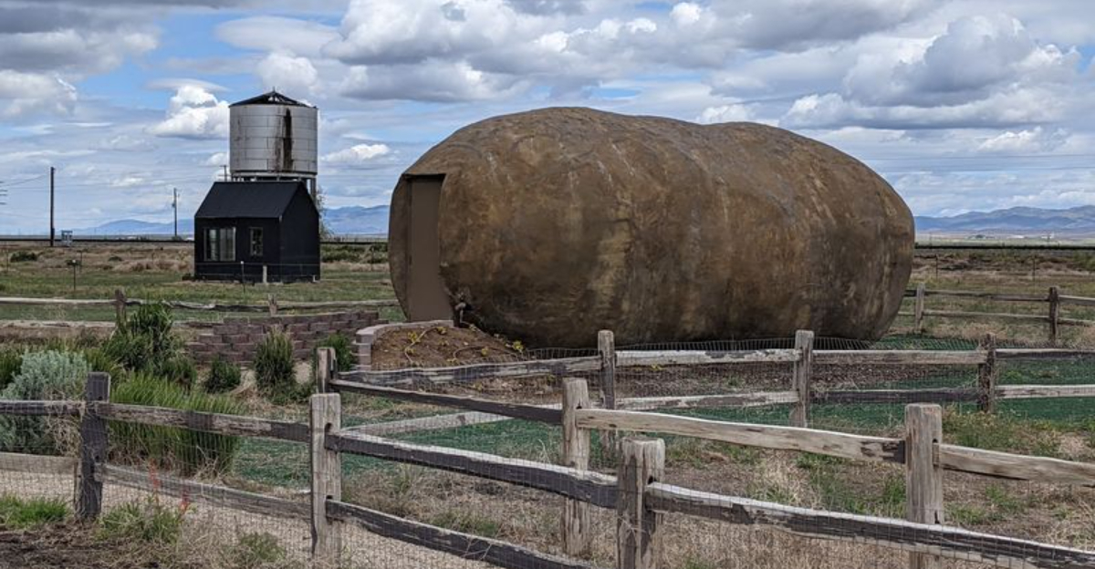 Idaho Has A Giant Potato Hotel Guests Can Rent For A Seriously Weird Overnight Stay - Decor Hint