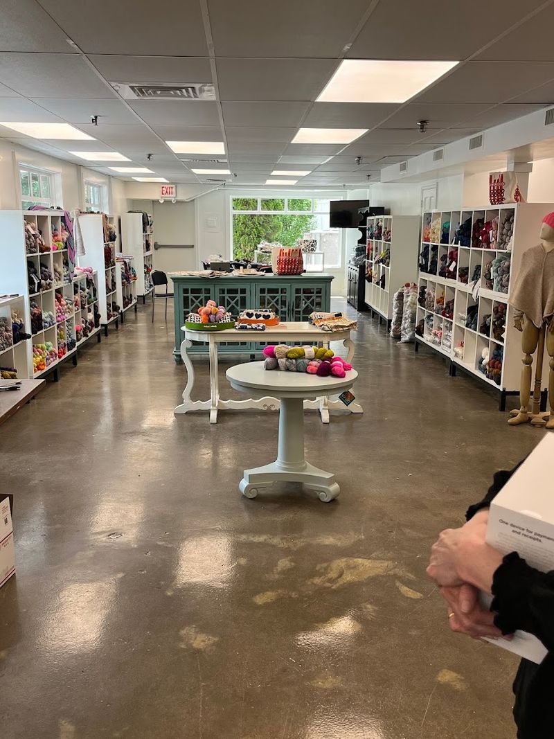A Bright Shop For Creative Projects